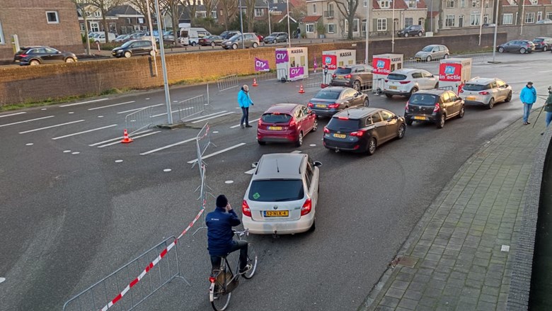 De staakstraat Metalektro in beeld