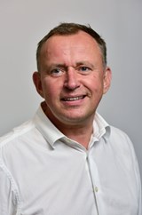Portret Erik de Vries