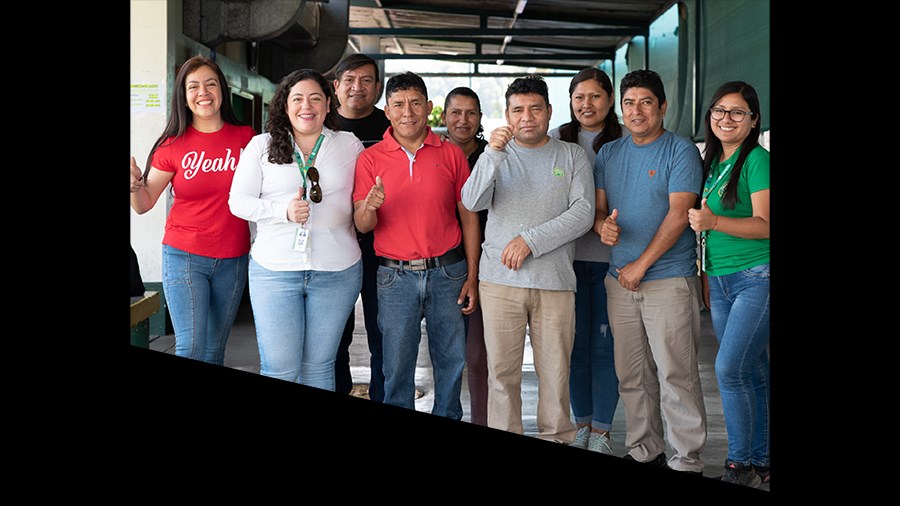 Cover jaarverslag Mondiaal FNV 2022