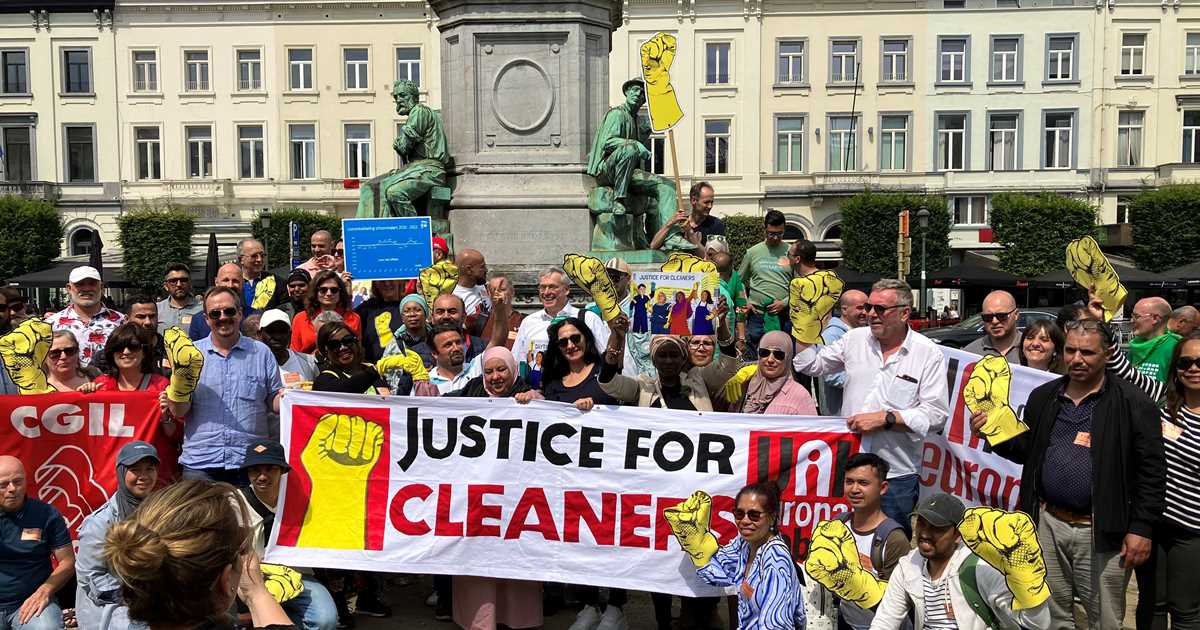 Schoonmakers leggen week lang het werk neer: ‘Zonder ons geen cao’