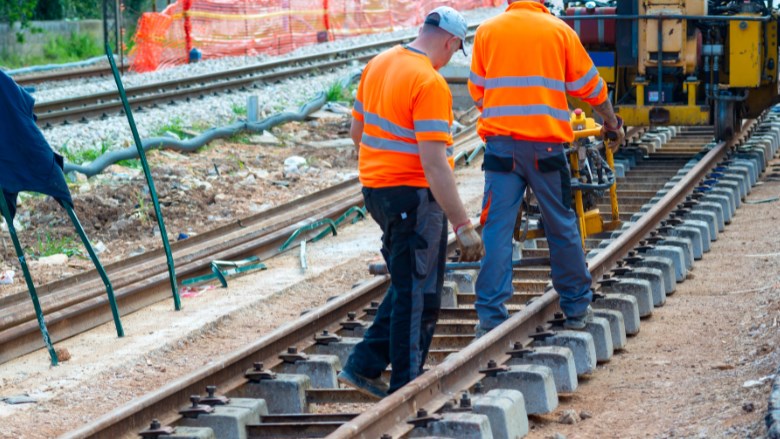 werken aan het spoor