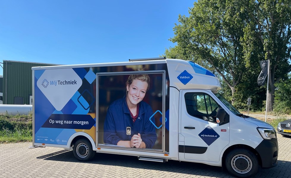 de Vakbus van Wij Techniek komt naar je bedrijf.