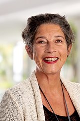 portet Bernadette van Brink