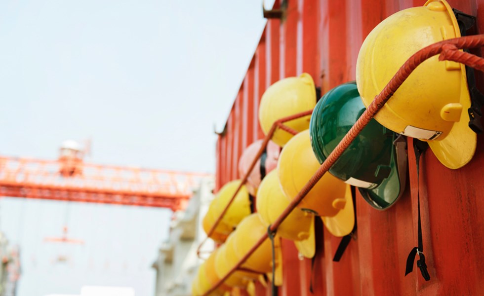 Neem contact op met onze vakbondconsulent als je vragen hebt over de zwaar werk regeling.