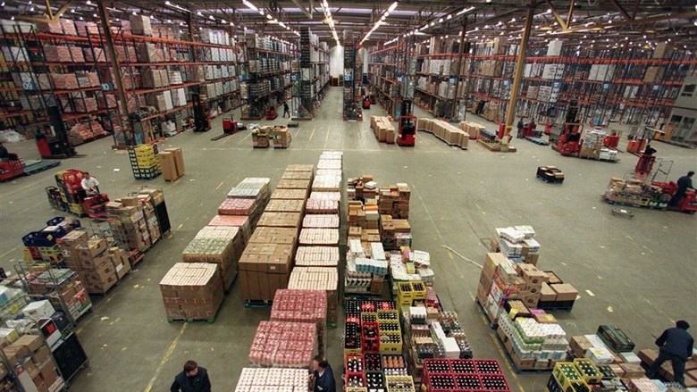 Distributiecentrum met heel veel pakketjes