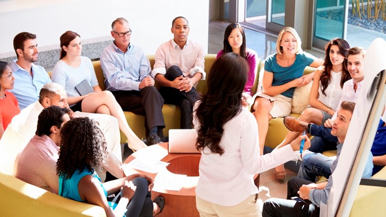 Denk en praat mee over de cao Omroeppersoneel